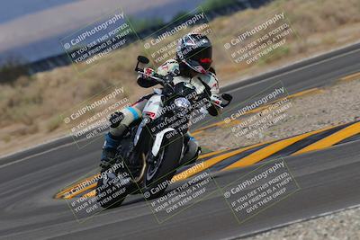 media/Sep-11-2022-SoCal Trackdays (Sun) [[81b7e951af]]/Turn 16 (945am)/